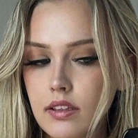 Addison Ivy Çıplak