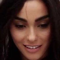Adrianne Ho Çıplak