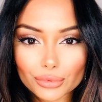 Afshan Azad Çıplak