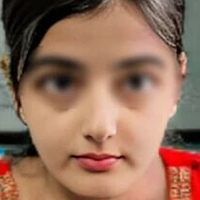 Ainsley Ace Çıplak