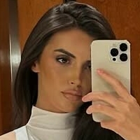 Aldrina Gashi Çıplak