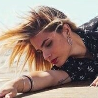 Alejandra Barbie. Çıplak