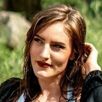 Alena Maier Çıplak
