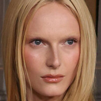 Alex Consani Çıplak