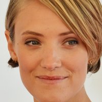Alexia Rasmussen Çıplak