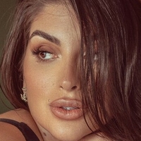 Alicia Drumolin Çıplak