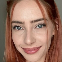 Alissa Strekozova Çıplak