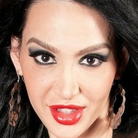 Amy Anderssen Çıplak