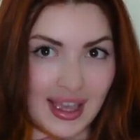 Amy August Çıplak