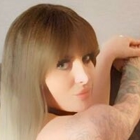Amyhobuss Çıplak