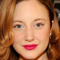 Andrea Riseborough Çıplak