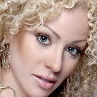 Angelique Burgos Çıplak