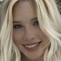 Angiexoxox Çıplak