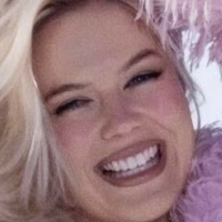 Anja Wessel-Ellermann Çıplak