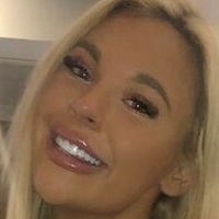 Anna Curley Çıplak