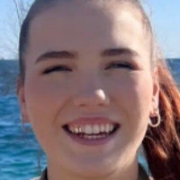 Anna Mc Lean Çıplak