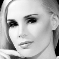 Ariane Sommer Çıplak
