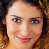 Atra Asdou Çıplak