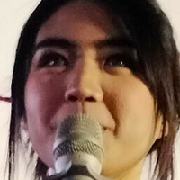 Azi Acosta Çıplak