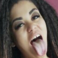 belaysha Çıplak