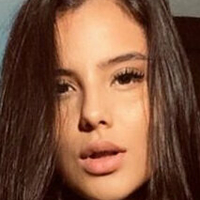 Bella Garcia Çıplak