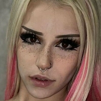 Bella Quinn Çıplak