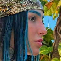 bellekaffer Çıplak