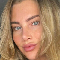 Blonde Girl Çıplak