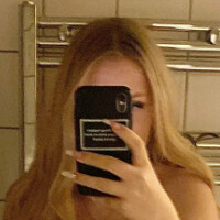 blondieebabez Çıplak