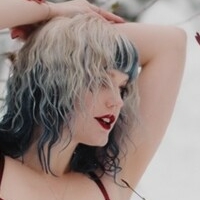 Bluejay Çıplak