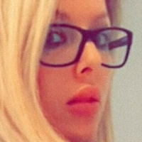 Breastbella Çıplak