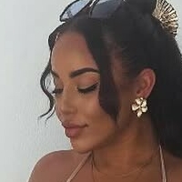 Brooke Scholefield Çıplak