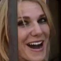 Caitlyn Folley Çıplak