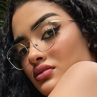 Camila Krystel Çıplak