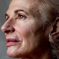 Carola Regnier Çıplak
