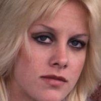 Cherie Currie Çıplak