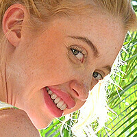 Cherry X FT Çıplak