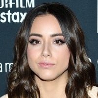 Chloe Bennett Çıplak