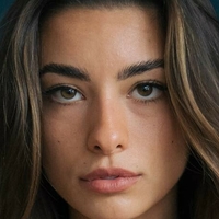 Claire Gayle Lawrence Çıplak