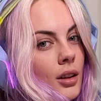 Courtney Dawne Çıplak