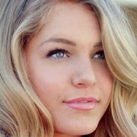 Courtney Tailor Çıplak
