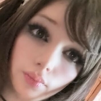 dollale Çıplak