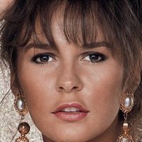 Donna Ewin Çıplak