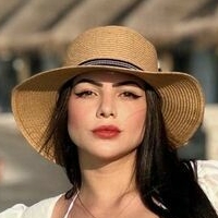 Elisa Gorski Çıplak