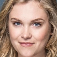 Eliza Taylor Çıplak