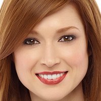 Ellie Kemper Çıplak