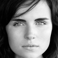 Emer Kenny Çıplak