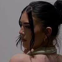 Emily Elbrow Çıplak