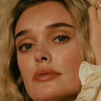 Erin Cromwell Çıplak