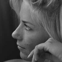 Esthee Verschaeren Çıplak